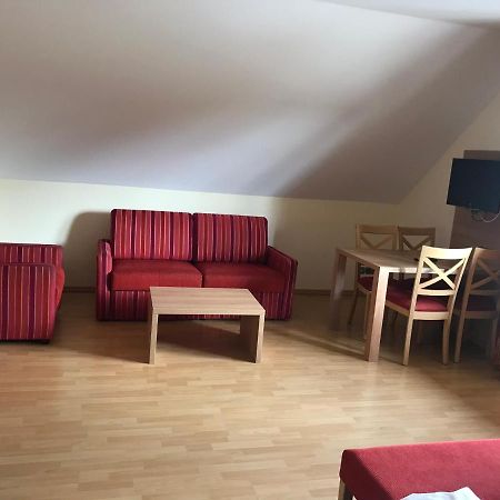 Apartmán Laupus-Hof Bad Vilbel Exteriér fotografie
