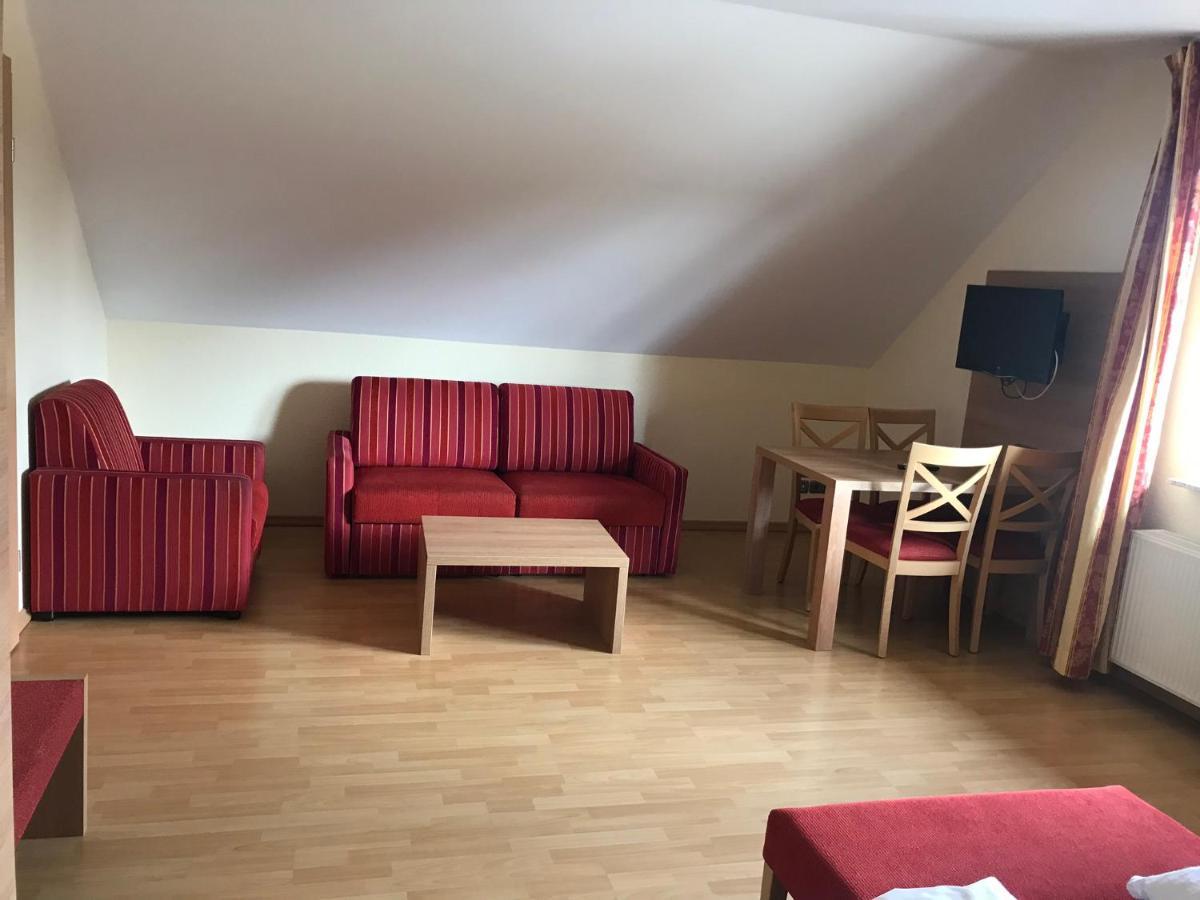 Apartmán Laupus-Hof Bad Vilbel Exteriér fotografie