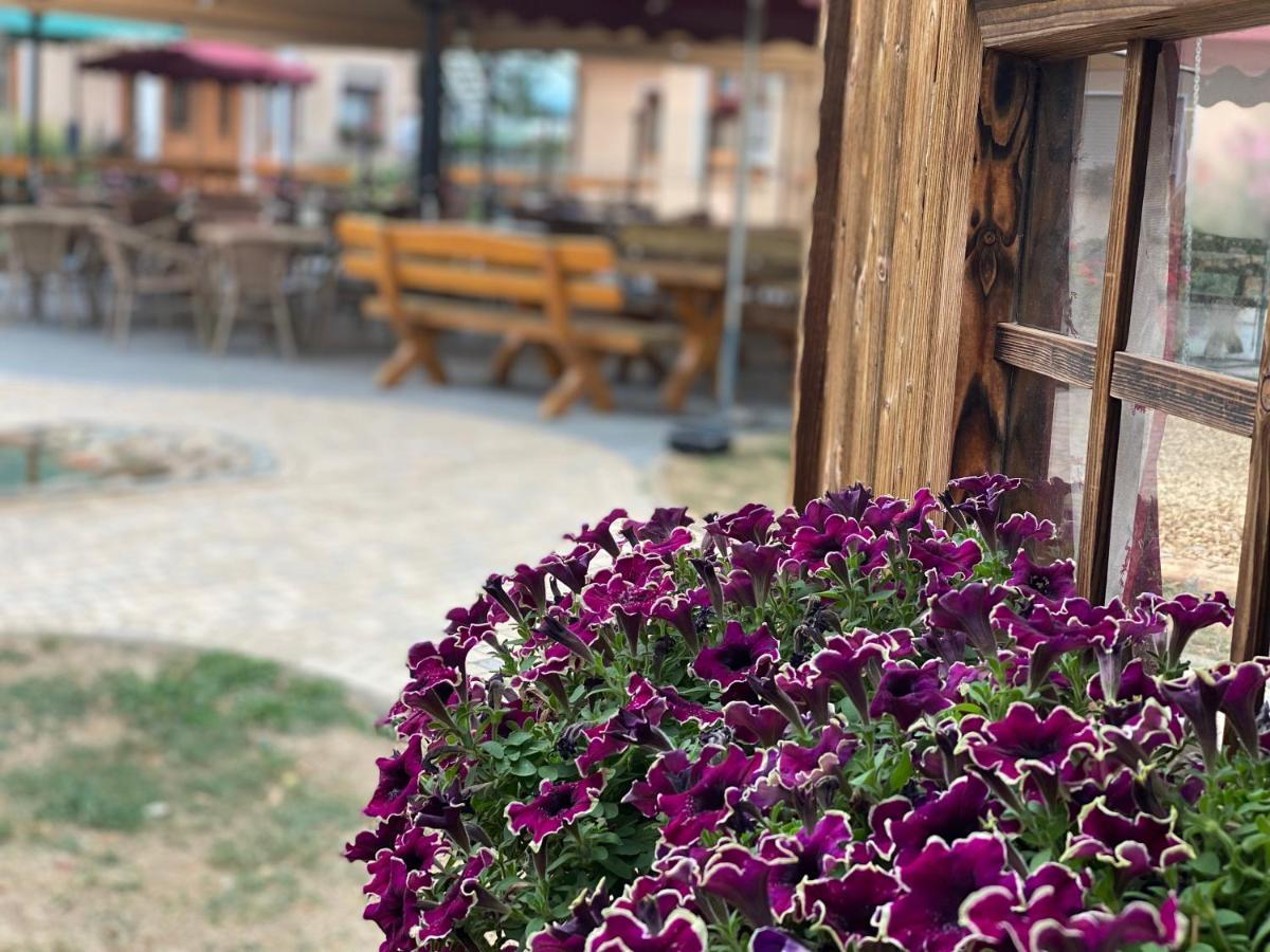Apartmán Laupus-Hof Bad Vilbel Exteriér fotografie